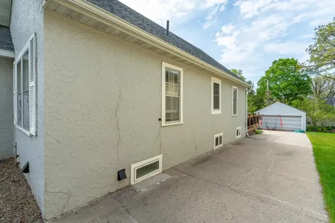 607 W Summit Avenue Fergus Falls MN 56537