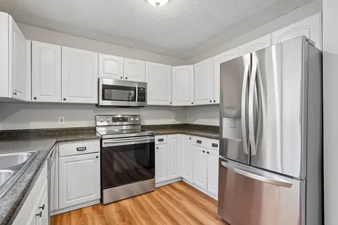 15229 Buchanan Court Eden Prairie MN 55344