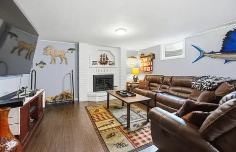 2419 27th Avenue S Fargo ND 58103