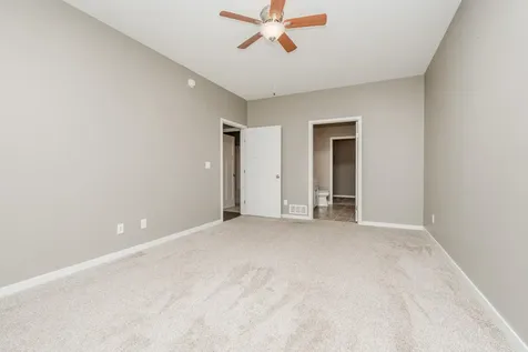 469 Roundhouse Street Shakopee MN 55379