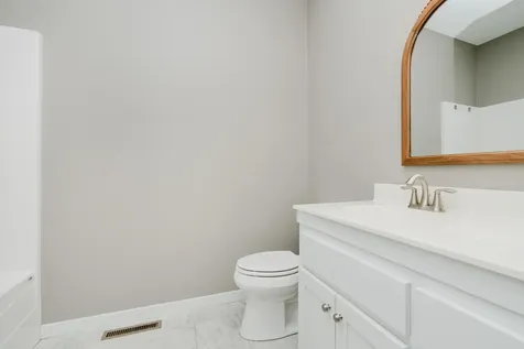 469 Roundhouse Street Shakopee MN 55379