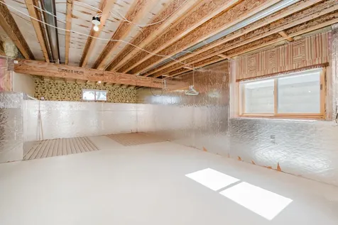 469 Roundhouse Street Shakopee MN 55379
