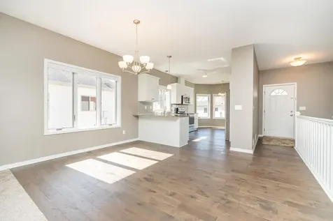 469 Roundhouse Street Shakopee MN 55379