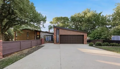 415 14th Avenue N Fargo ND 58102