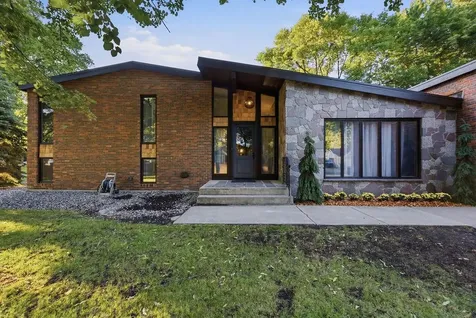 415 14th Avenue N Fargo ND 58102