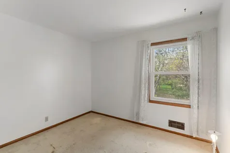 9908 Oxborough Road Bloomington MN 55437