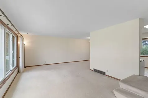 9908 Oxborough Road Bloomington MN 55437