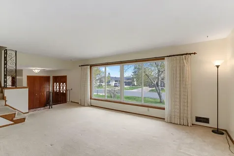 9908 Oxborough Road Bloomington MN 55437