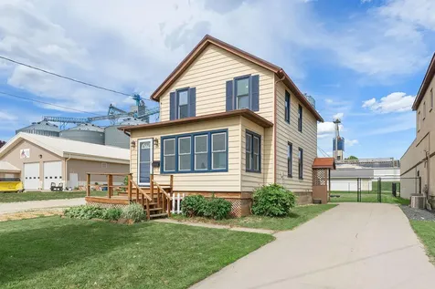 422 1st Avenue SE Stewartville MN 55976