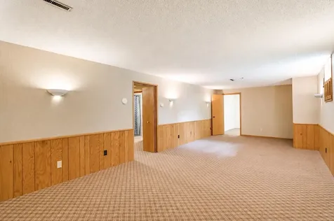 636 Pamela Place Owatonna MN 55060