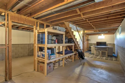 9793 301st Avenue NE North Branch MN 55056
