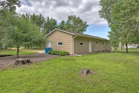 9793 301st Avenue NE North Branch MN 55056