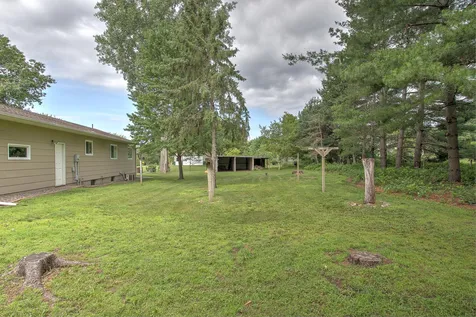 9793 301st Avenue NE North Branch MN 55056