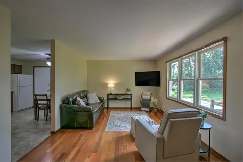 9793 301st Avenue NE North Branch MN 55056
