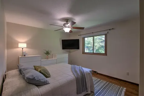 9793 301st Avenue NE North Branch MN 55056