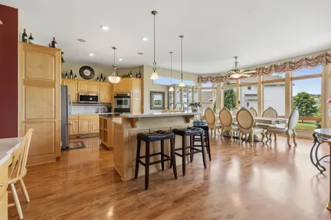 3401 Fox Tail Trail NW Prior Lake MN 55372
