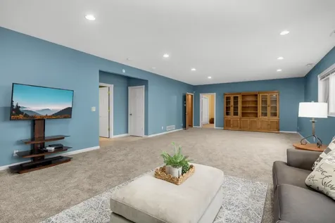 18481 98th Place N Maple Grove MN 55311
