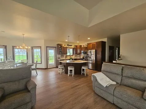 5002 45th Avenue S Fargo ND 58104