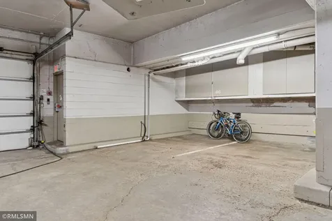 2928 Dean Parkway Minneapolis MN 55416