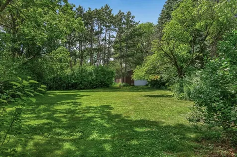 2559 Clarence Street Maplewood MN 55109