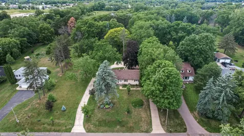 2559 Clarence Street Maplewood MN 55109