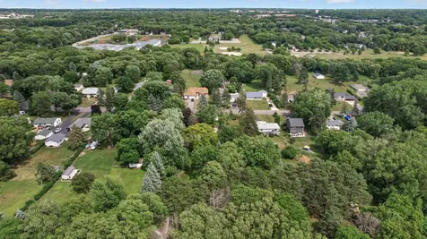 2559 Clarence Street Maplewood MN 55109