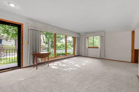 518 12th Avenue NW New Brighton MN 55112