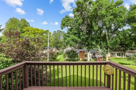 518 12th Avenue NW New Brighton MN 55112
