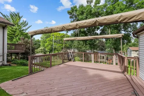 518 12th Avenue NW New Brighton MN 55112