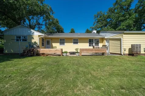 110 Main Street N Sauk Centre MN 56378