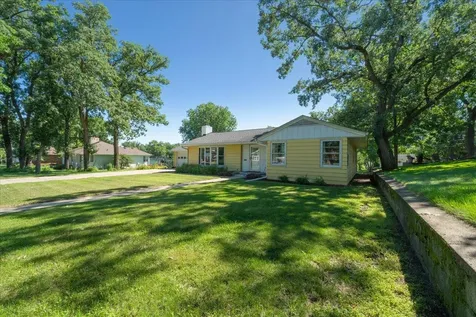 110 Main Street N Sauk Centre MN 56378