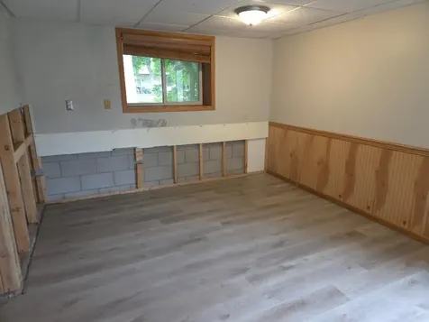 5627 Lannon Avenue NE Albertville MN 55301