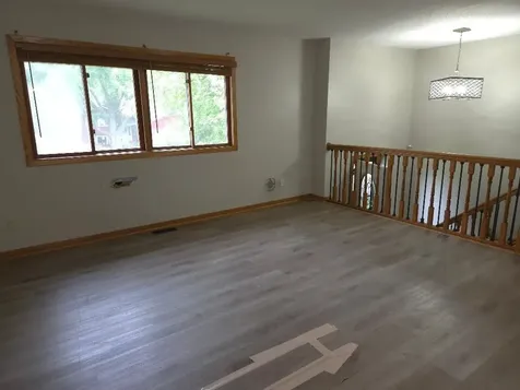 5627 Lannon Avenue NE Albertville MN 55301
