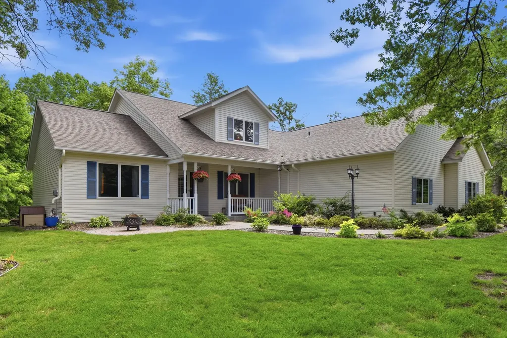 2519 86th Avenue Osceola WI 54020