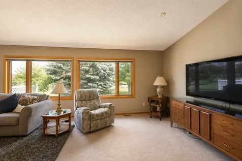 3114 Maple Leaf Court NW Bemidji MN 56601