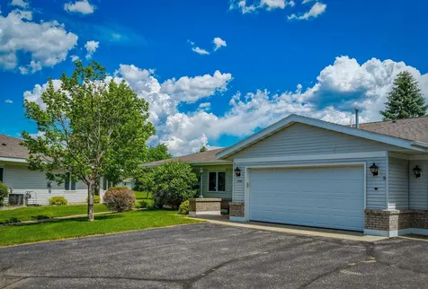 3114 Maple Leaf Court NW Bemidji MN 56601