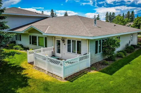 3114 Maple Leaf Court NW Bemidji MN 56601