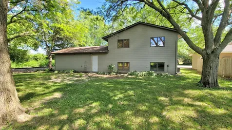 512 Nelson Court Northfield MN 55057