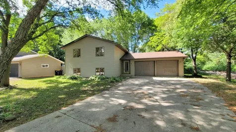 512 Nelson Court Northfield MN 55057