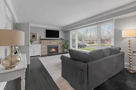 5036 Richmond Drive Edina MN 55436