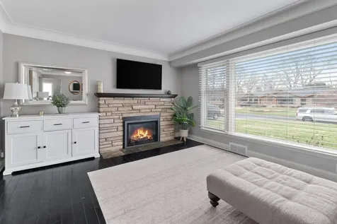 5036 Richmond Drive Edina MN 55436
