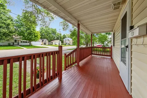 720 8th Avenue NW Faribault MN 55021