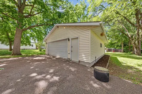 720 8th Avenue NW Faribault MN 55021