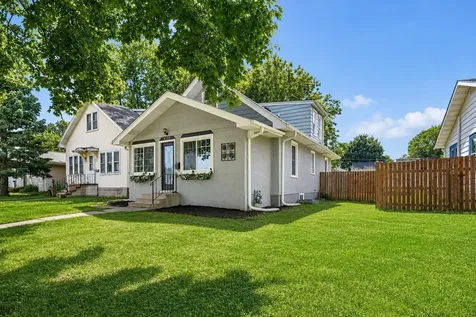 4132 32nd Avenue S Minneapolis MN 55406
