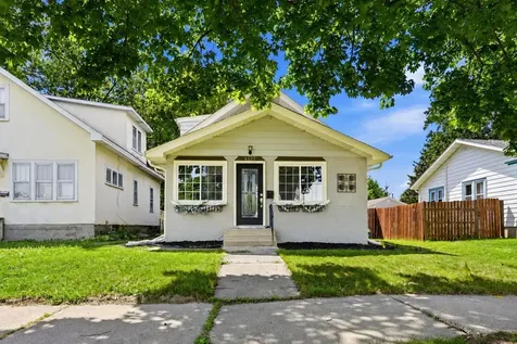 4132 32nd Avenue S Minneapolis MN 55406