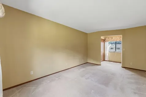 943 Sylvia Lane Shoreview MN 55126