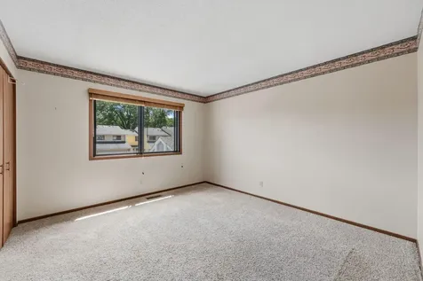 943 Sylvia Lane Shoreview MN 55126