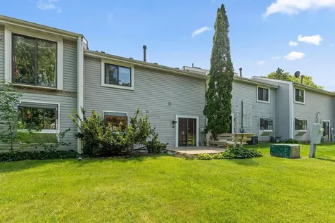 943 Sylvia Lane Shoreview MN 55126
