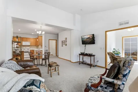 17809 38th Avenue N Plymouth MN 55446