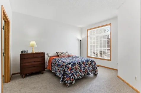 17809 38th Avenue N Plymouth MN 55446